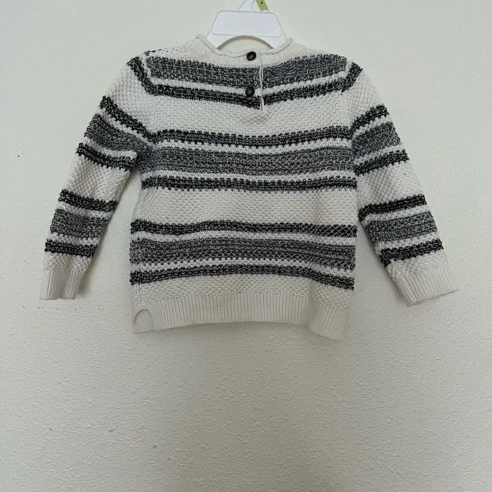 Kids striped gray/black white sweater size 18-24